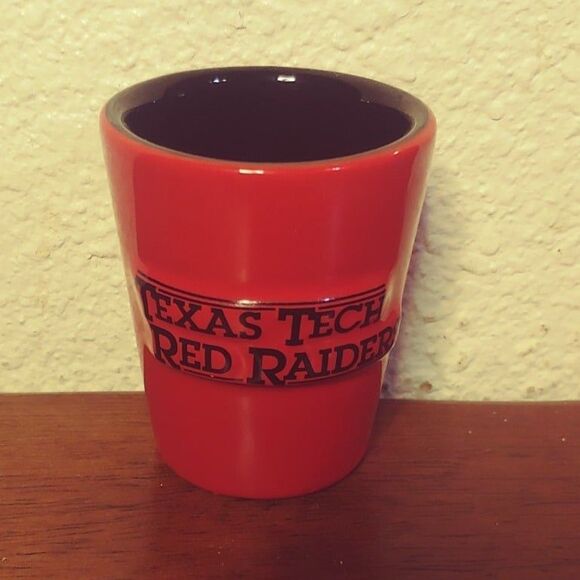 TEXAS TECH RED RAIDERS NCAA RED AND BLACK TEAM COLOR PORCELAIN SHOT GLASS - Picture 2 of 2